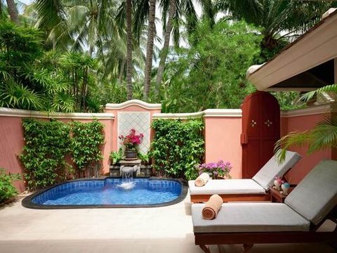 Deluxe Garden Villa with Plunge Pool