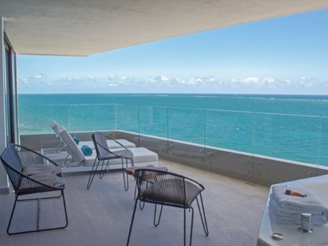 THREE BEDROOM OCEANFRONT PRESIDENTIAL RESIDENCE