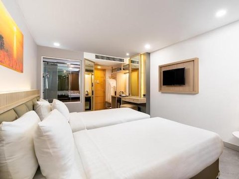 Premium Superior Twin Room