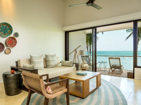 Beach front Plunge Pool Suite