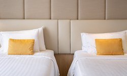 Premier Room Twin Bed