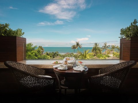 Ocean Suite With Jacuzzi