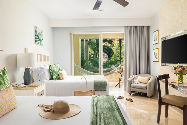 Deluxe Garden View 2 Queen Beds