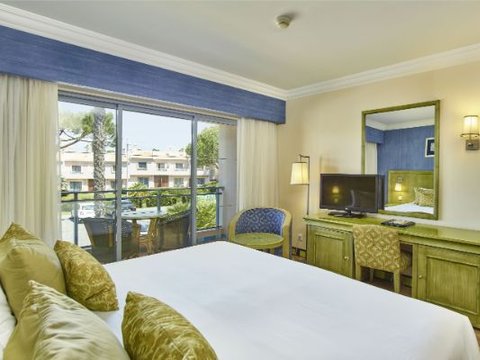 Resort View Suite