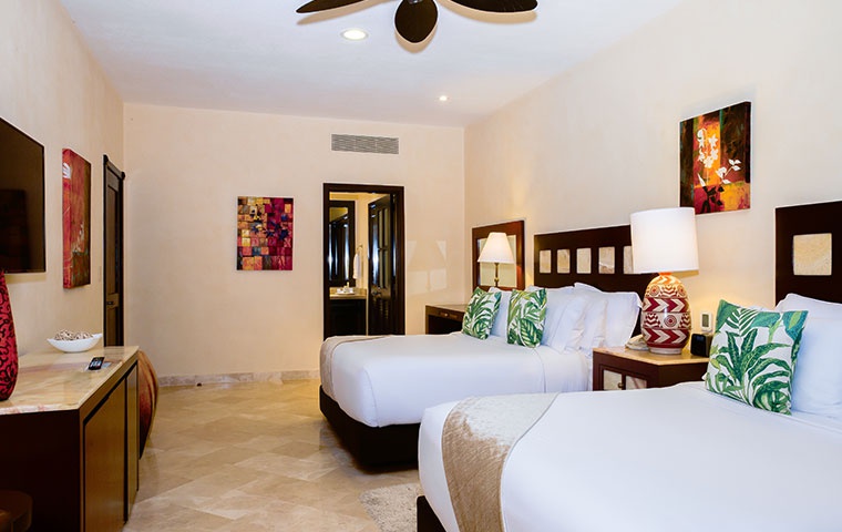 Two Bedroom Suite Oceanfront - 2,083 avg. sq. ft.