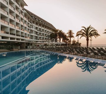Don Gregory by Dunas 4*