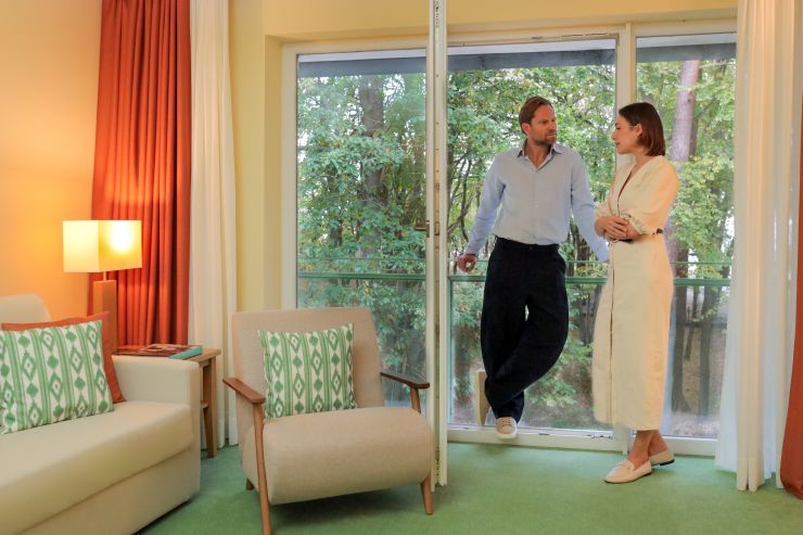 experiencia.fotoTitulo?split('##')[imagen?index]