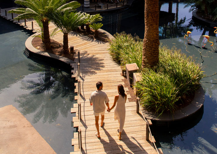 experiencia.fotoTitulo?split('##')[imagen?index]