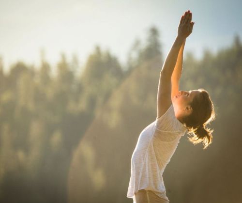 experiencia.fotoTitulo?split('##')[imagen?index]